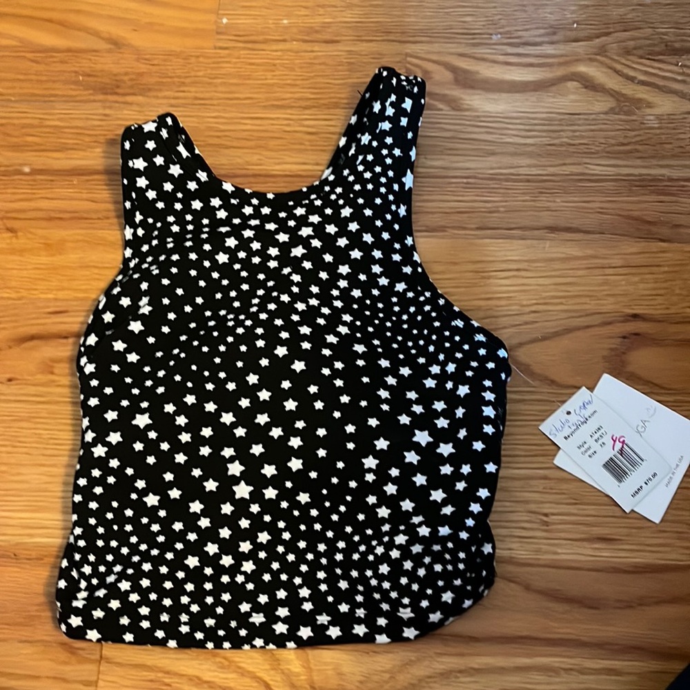 NWT Beyond Yoga XS Studio Cropped Tank